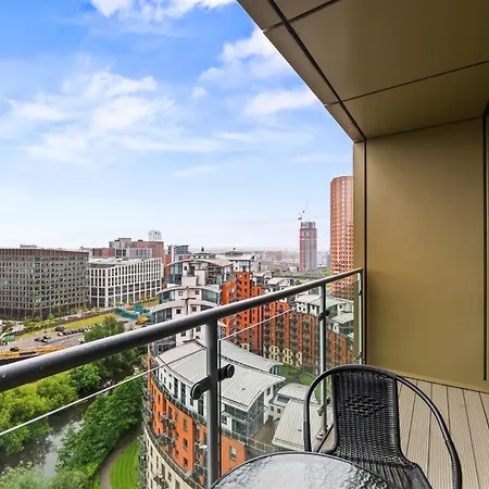 Apartamento Highrise Sleeps 8 Leeds (West Yorkshire)