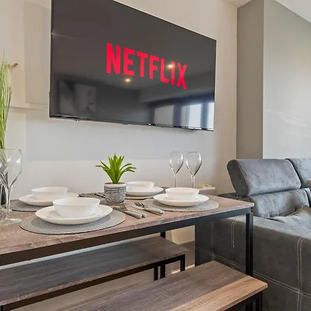 Highrise Sleeps 8 Appartement Leeds (West Yorkshire)