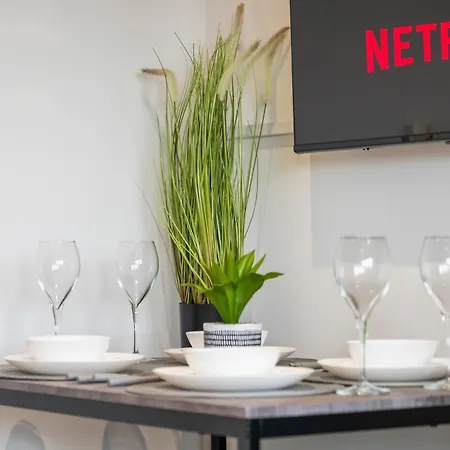 Highrise Sleeps 8 Appartement Leeds (West Yorkshire)