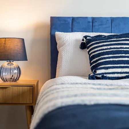 Appartement Highrise Sleeps 8 Leeds (West Yorkshire)