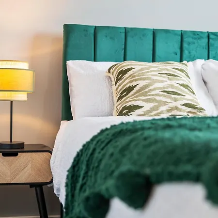 Highrise Sleeps 8 Appartement Leeds (West Yorkshire)