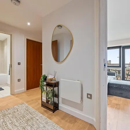 Appartement Highrise Sleeps 8 Leeds (West Yorkshire)